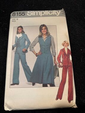 Simplicity Women's Teal Boot Cut Pants & Vest Sewing Pattern
